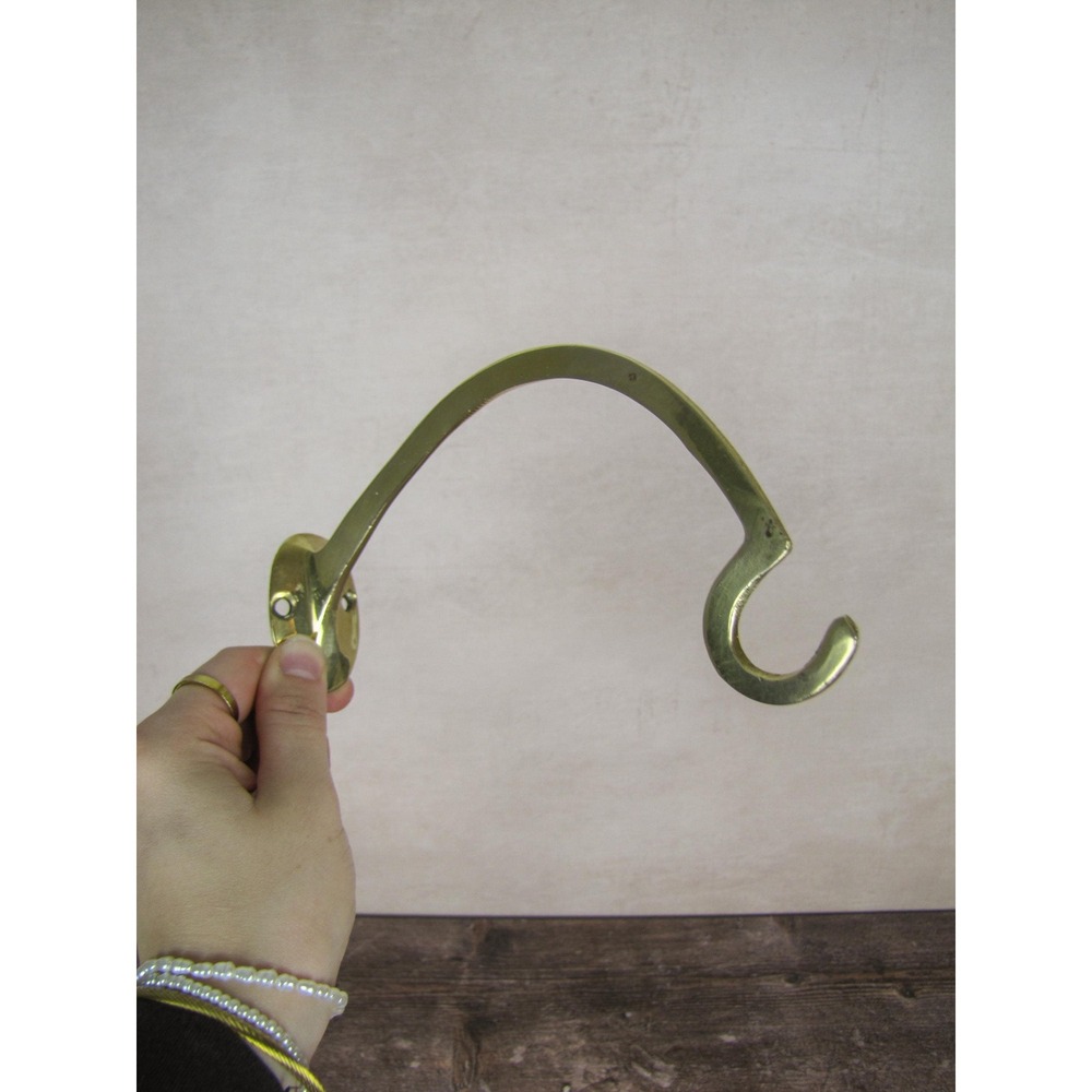 Vintage Curved Brass Wall Hook - Gold Brass Wall mounted coat hook - Picture 3 of 9